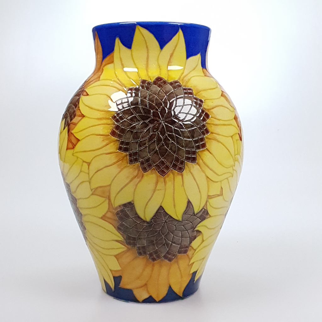 Sunflower 12" vase