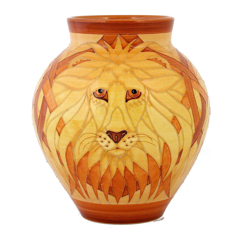 Dennis Chinaworks Lion Natural Mr T 8.5" - uk-art-pottery-test-site